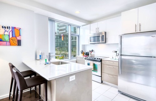 East Cambridge Apartment | Prime Cambridge Apt | Steps from Kendall Square