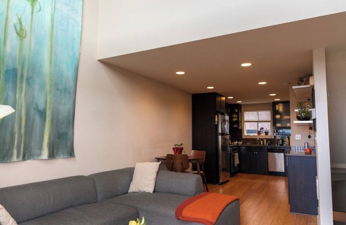 North Beacon Hill House | Prime World Cup spot!
