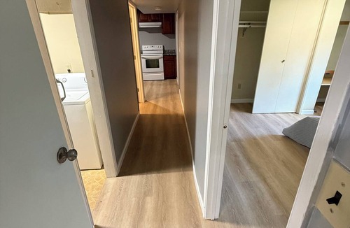 Wilburton Condo | Private Bellevue Retreat | Monthly Stays | Near Microsoft & Downtown