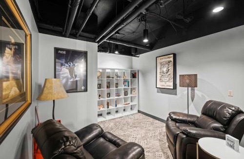 Central Business District Apartment | Private Downtown Hotel, 8 Suites, Sleeps 40