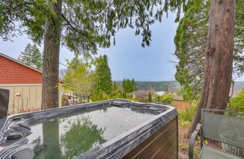 Agate House | Private Hot Tub! A-Frame Hideaway By Oakland Bay