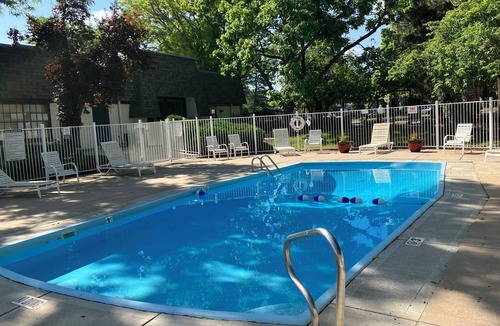 Goldsmith Apartment | Private room near everything in Denver!