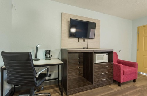 Manitou Springs Hotel | Quality Inn & Suites Manitou Springs at Pikes Peak