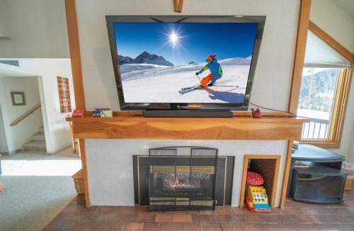 Keystone House | Quicksilver 1618 by SummitCove Lodging in Colorado