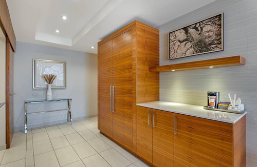 Calgary Hotel | Radisson Hotel & Conference Centre Calgary Airport