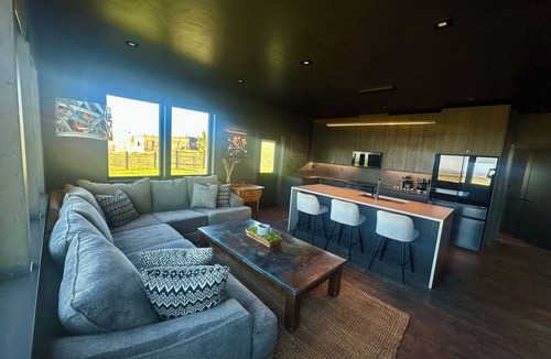 Walla Walla House | Remarkable views from this 3b/2b home, just minutes from Downtown Walla Walla.