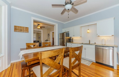 Albany Apartment | Renovated 3br/2ba, close to Alb Med & St. Petes.