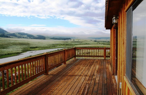 Creede Cabin | Rio Grande River and Mountain Views-Pet Friendly-River Access
