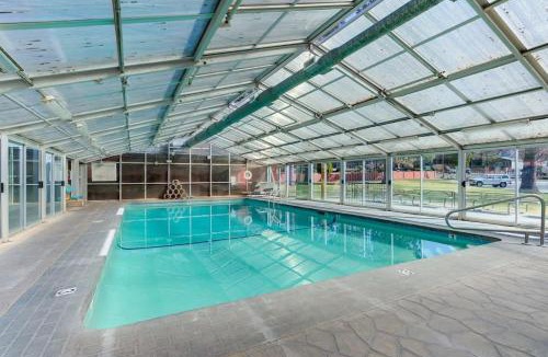 Bend House | Riverfront Condo with Amazing View - Downtown Bend