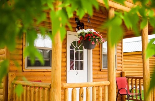 Dayton Cabin | Rustic Ridge Cabin 2, Charming Dayton Retreat (3 Options!)