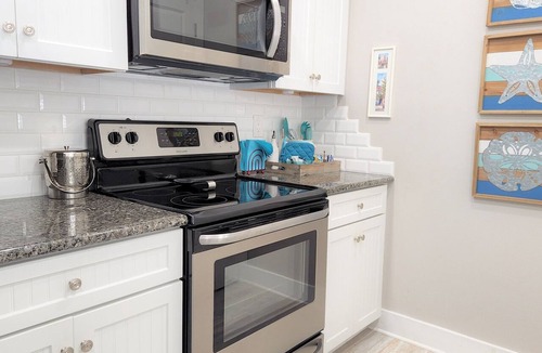 Red Fish Cove Condo | Sandpiper Pointe! Steps from Beach Club. GULF VIEW