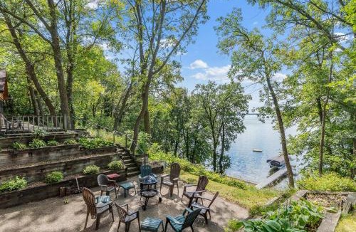 Alexandria House | Sandy Beach Family Getaway w/Fire Pit & Deck!