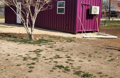 Mereta House | Sea container tiny home that doesn't feel tiny!