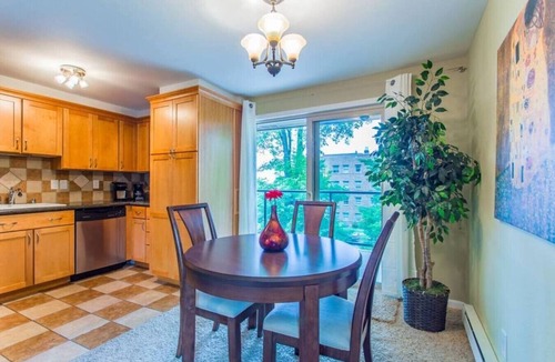 North End Condo | Sea View Best Area No Stairs Jacuzzi Bath WD Balco
