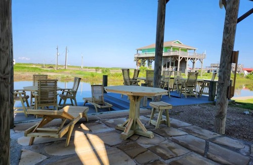 Port Bolivar House | Seahorse Sea Waterfront Home Sleeps 16 Private Dock & Great Views