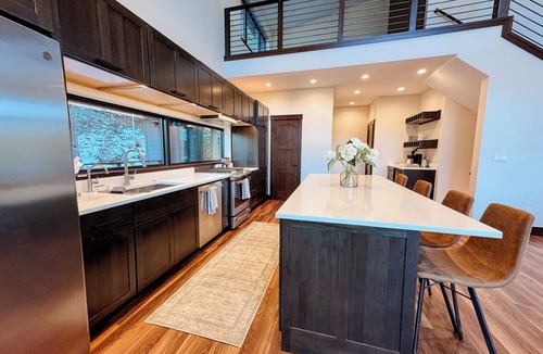 Placerville House | Secluded 35-Acre Mtn Lodge Near Telluride & Ouray