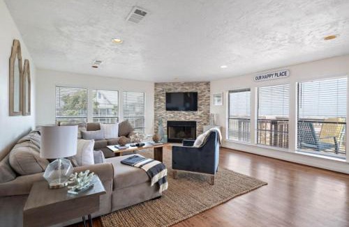 Pointe San Luis House | Secluded beachfront house with gorgeous ocean views