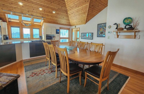 Duck House | Serendipity - Oceanfront, Duck, 5 BR, 4.5BA, Private Pool & Hot Tub
