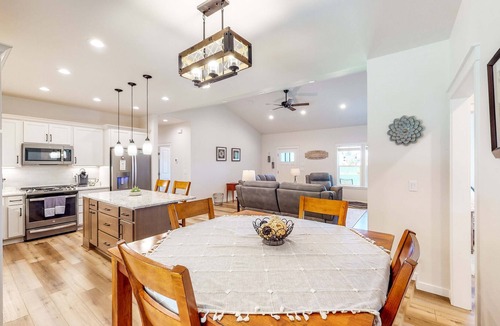 Aberdeen House | Serene Home - Hot Tub, Covered Patio, Dog-Friendly