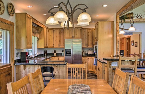 South Bend Cottage | Serene South Bend Family Escape; Dogs Welcome
