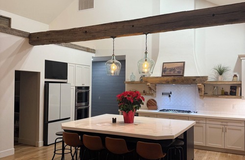 Loma House | Serene Stay with Gorgeous Views, Bright, Cozy & Close to Everything Fruita.