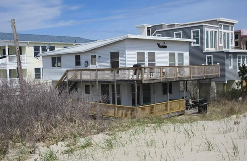 Ship Bottom Apartment | Ship Bottom 2nd floor duplex with great ocean views.