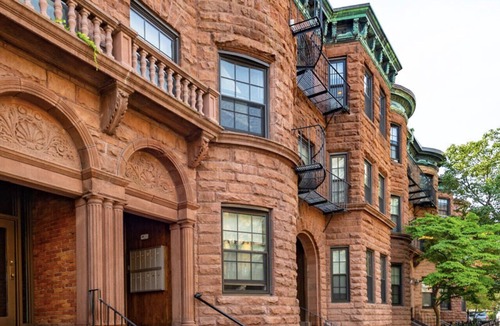 Prudential - St. Botolph Apartment | Sleek Back Bay Studio