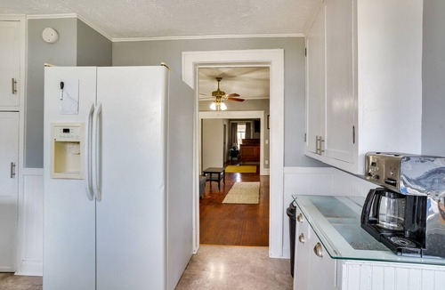 Mound Apartment | Snowmobile Trail On-Site: Lakefront Mound Apt!
