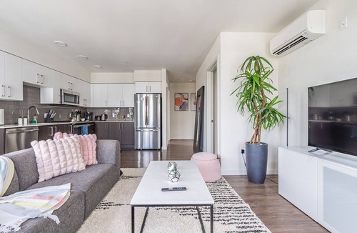 West Bellevue Apartment | Sophari Parkside: Bellevue Apartments