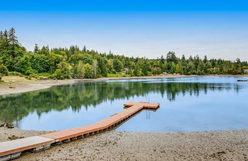 Shelton House | Sound Retreat