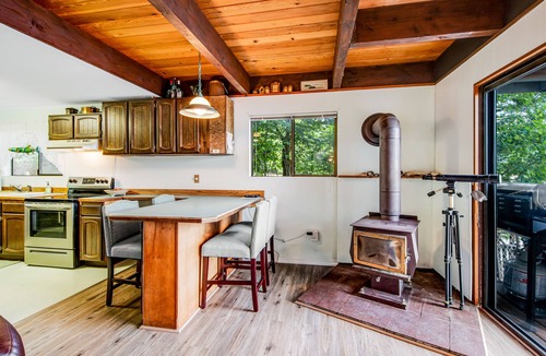 Shelton House | Soundfront Home w/3 Decks, Kayaks, Shared Dock & Water Views - 2 Dogs OK