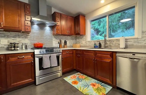 Olympia House | Spacious 5BR Olympia retreat with private yard, pond, near Capitol and trails