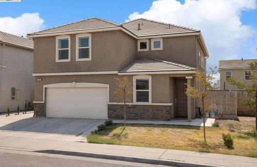 Madera Villa | Spacious beautiful home perfect for groups and families