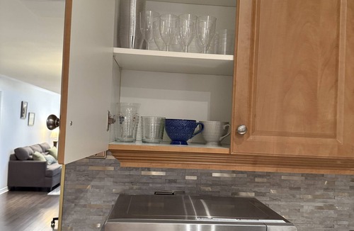 Vaughan House | Spacious Entire Lower Level Suite