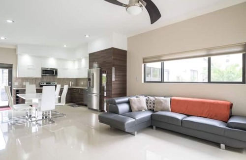 Dolphin Isles Apartment | Spacious Relaxing Modern home steps to beach #2n
