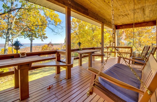 Mountain Home House | Spacious Retreat w/Stunning Norfork Lake Views!