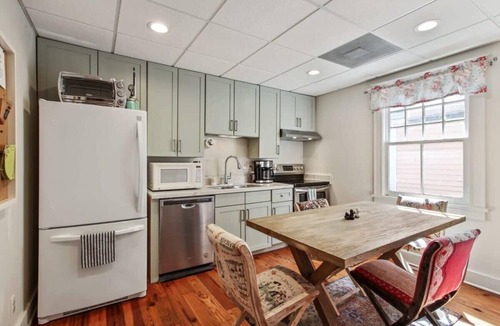 Mid-City House | Spacious, Upscale MidCity 4br- Close to Everything