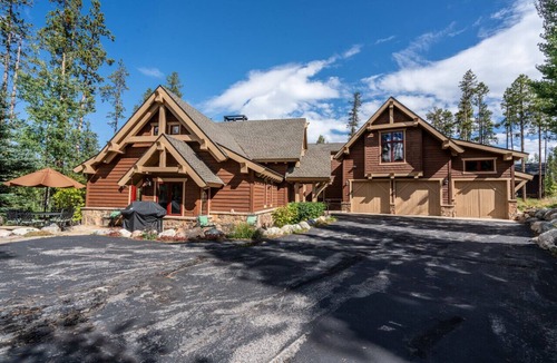 The Highlands House | Spalding's Lodge - Quite Breckenridge Neighborhood