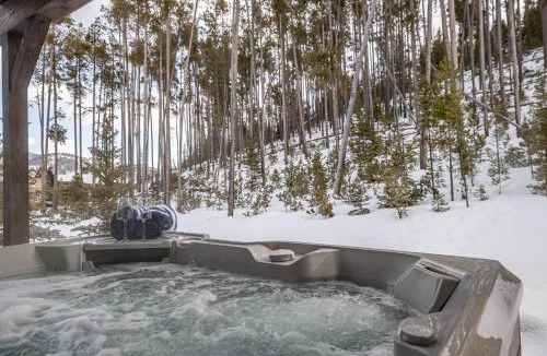 Spanish Peaks House | Spanish Peaks - Highlands Cabin 36