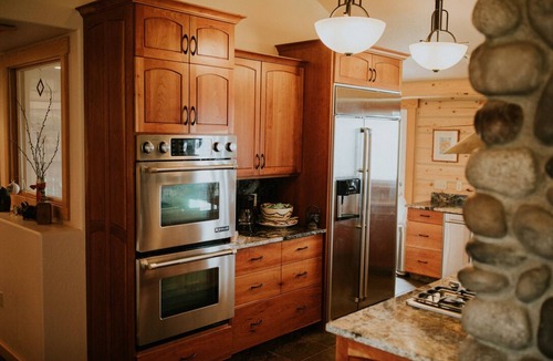Diamond Ridge House | Station Twelve ~ Ranger Station Views