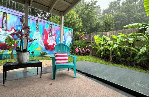 Southbelt/Ellington House | Stay Like a Rockstar! Houston’s most unique property!