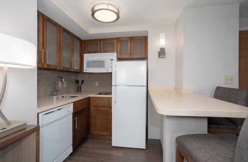 Dupont Hotel | Staybridge Suites Denver International Airport by IHG