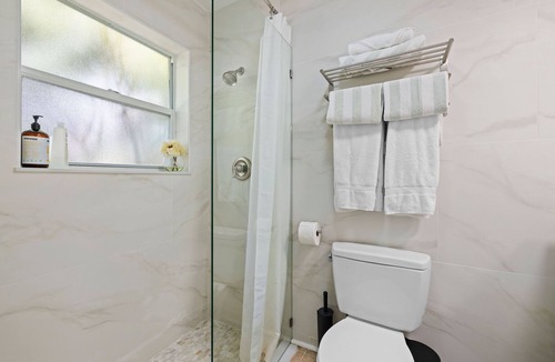 Boca Raton House | Steps to the beach! Secluded,! Private patio! Book now for season!