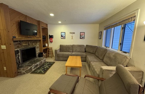 Stratton Mountain Apartment | Stratton Vantage Point Condo