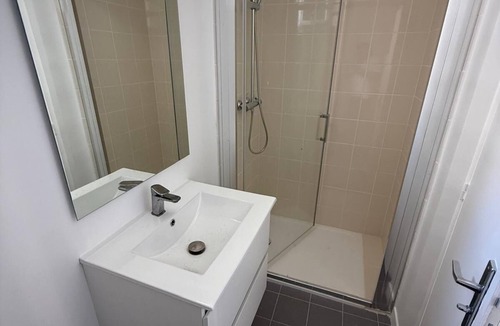 Mitry-Mory Apartment | STUDIO 15MNT FROM CDG