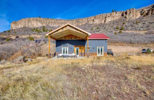 Sapinero House | Stunning 'Hideaway Ranch' in Black Canyon NP!