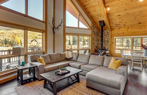 Purgatory Cabin | Stunning San Juan Mtn Views: Cabin Near Skiing!