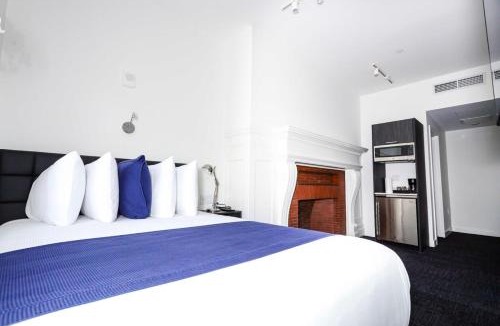 Fenway–Kenmore Apartment | Stylish Hotel Room in Boston's Fenway - Unit #104 v2