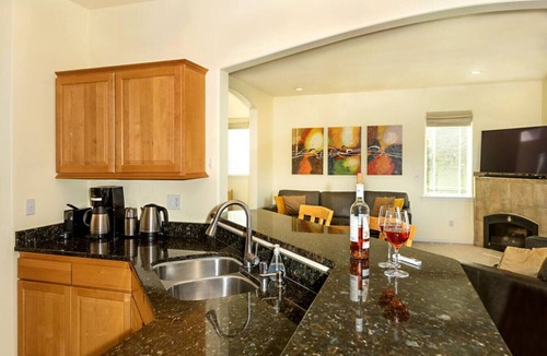 Sunland Estates House | Sunland Escape Near Cave B and Gorge