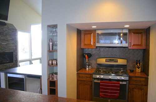 Vail House | Sunny Family Friendly Mountain Home for all seasons!